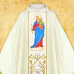 Ornat Z Wizerunkiem Haftowanym "Matka Boża Wspomożenia Wiernych"