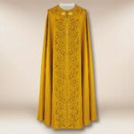 Piviale ricamato oro IHS