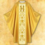 Casula liturgica dorata IHS ricamata