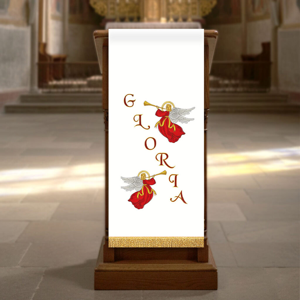 Coprileggio ricamato gloria