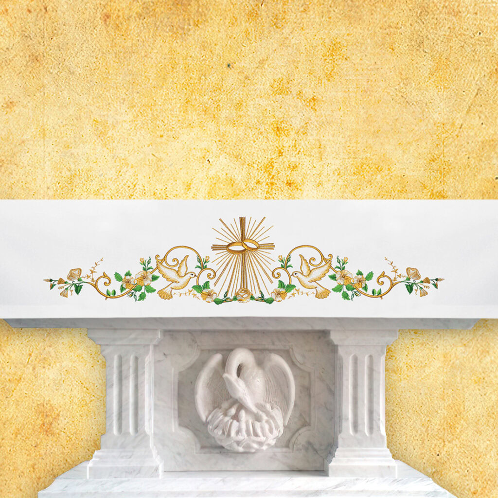 Tovaglia da altare ricamata per matrimonio