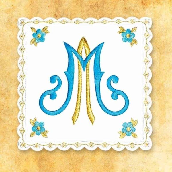 Palka Haftowana Biała Nr 11