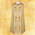 Kapa haftowana "Santuario"