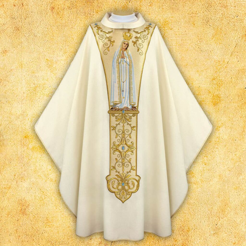 Casula con orphrey ricamato Madonna di Fatima
