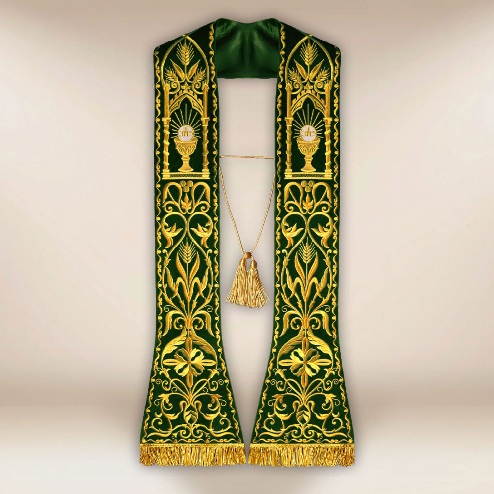 Stola ricamata romana Calice verde