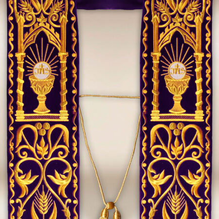 Stola ricamata romana Calice viola
