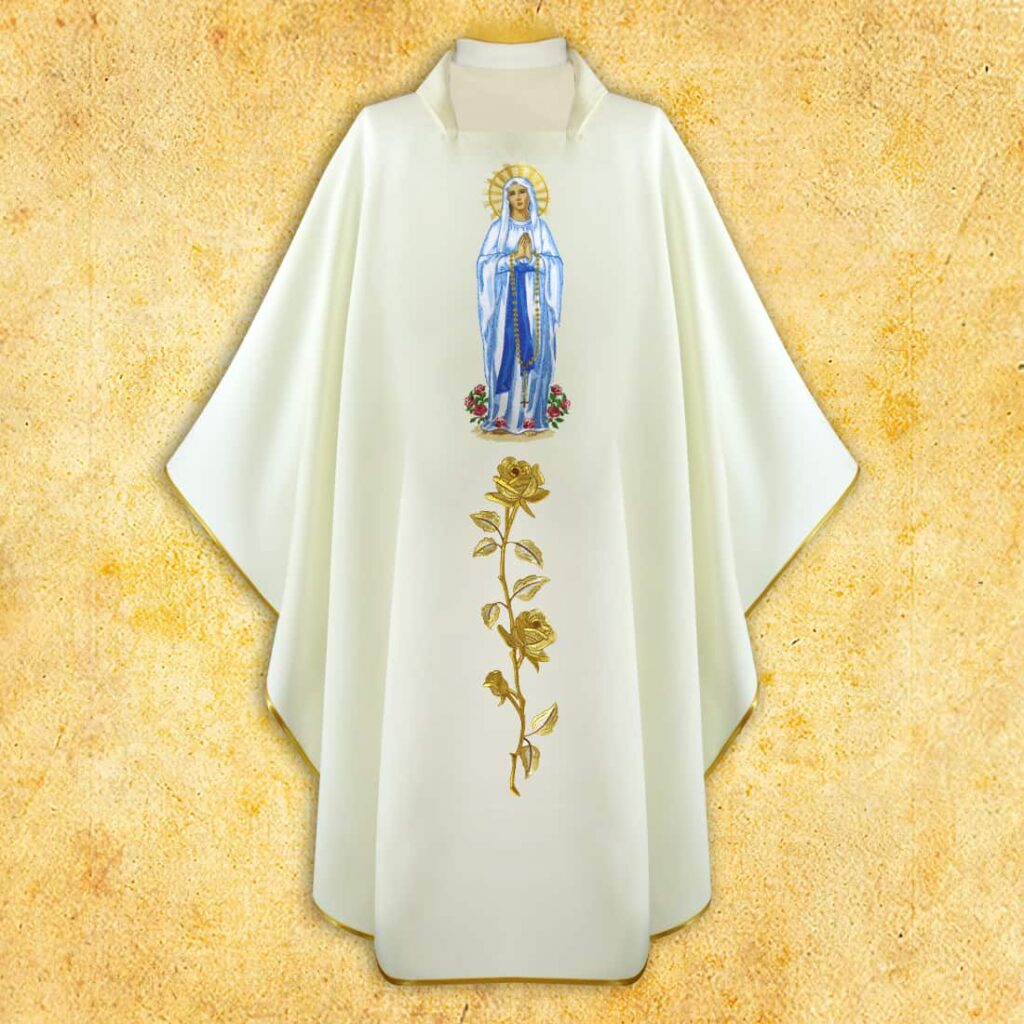 Casula ricamata Madonna di Lourdes