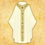 Casula ricamata ecru con passem dorato