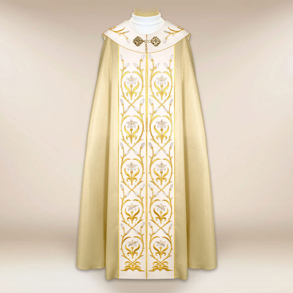 Piviale ricamato mariano