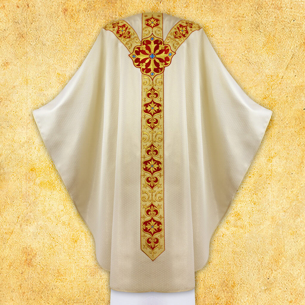 Casula ricamata ecru con simbolo IHS