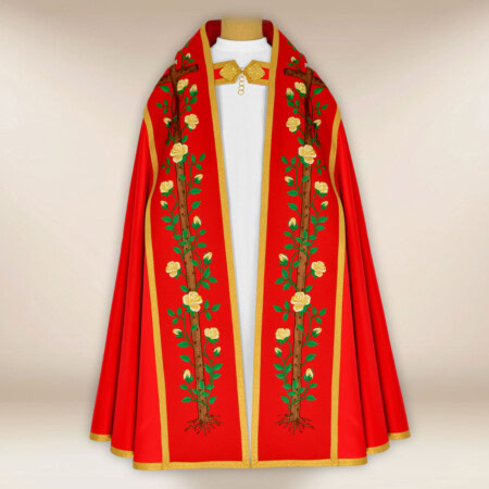 Piviale romano ricamato di colore rosso "Gesù sulla croce"