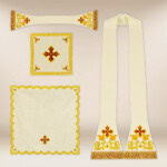 Casula romana ricamata con il simbolo dell'Agnello