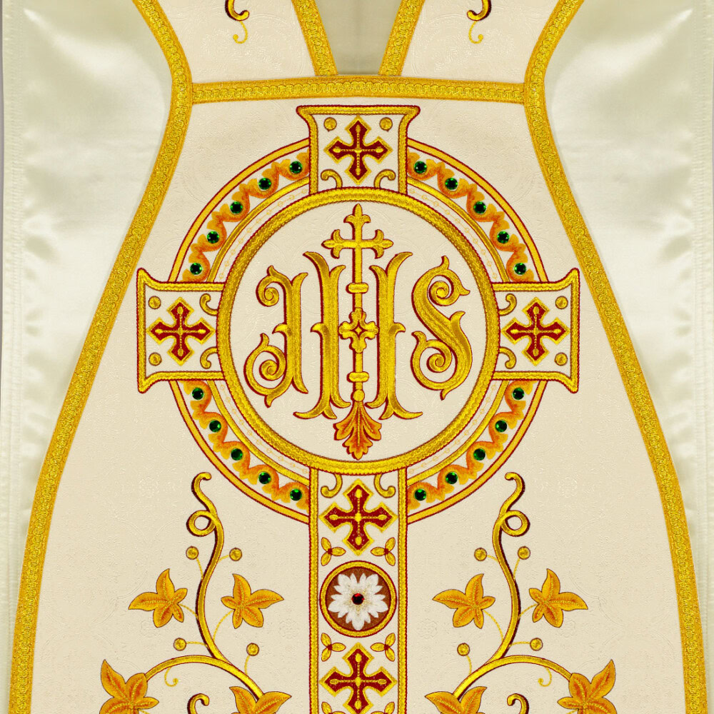 Casula romana ricamata con il simbolo dell'Agnello
