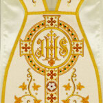 Casula romana ricamata con il simbolo dell'Agnello