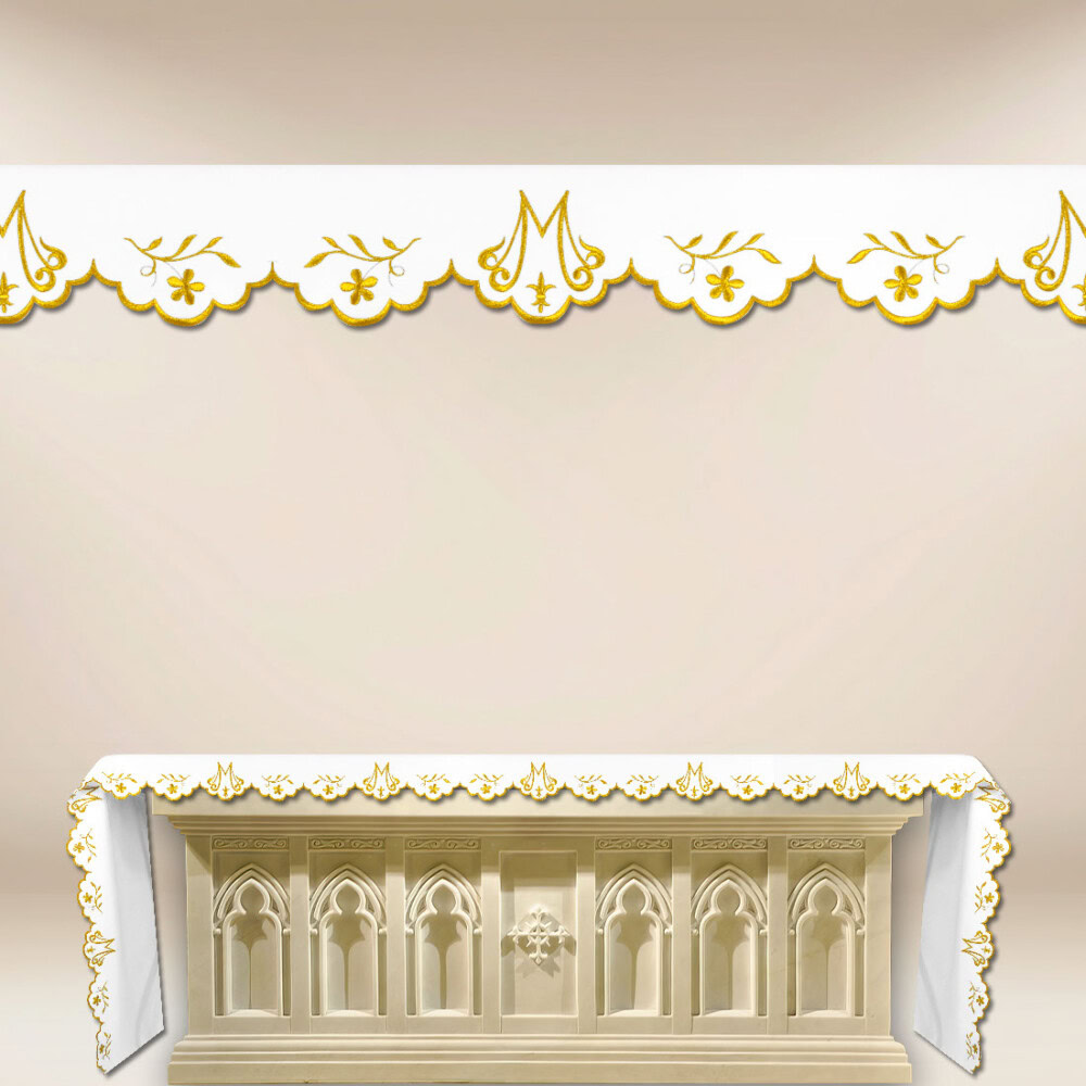 Tovaglia con delicata ricamo mariano dorato