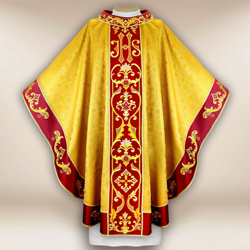 Casula liturgica ricamata oro