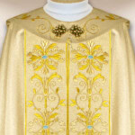 Piviale ricamato Mariano dorato