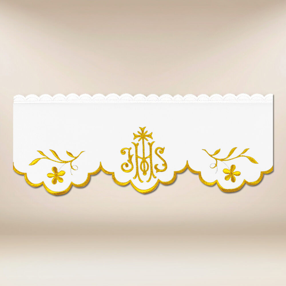 Pizzo ricamato con delicato ricamo dorato