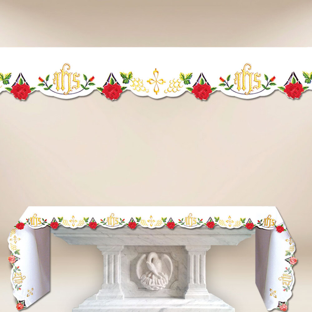 Tovaglia per altare ricamata con rose