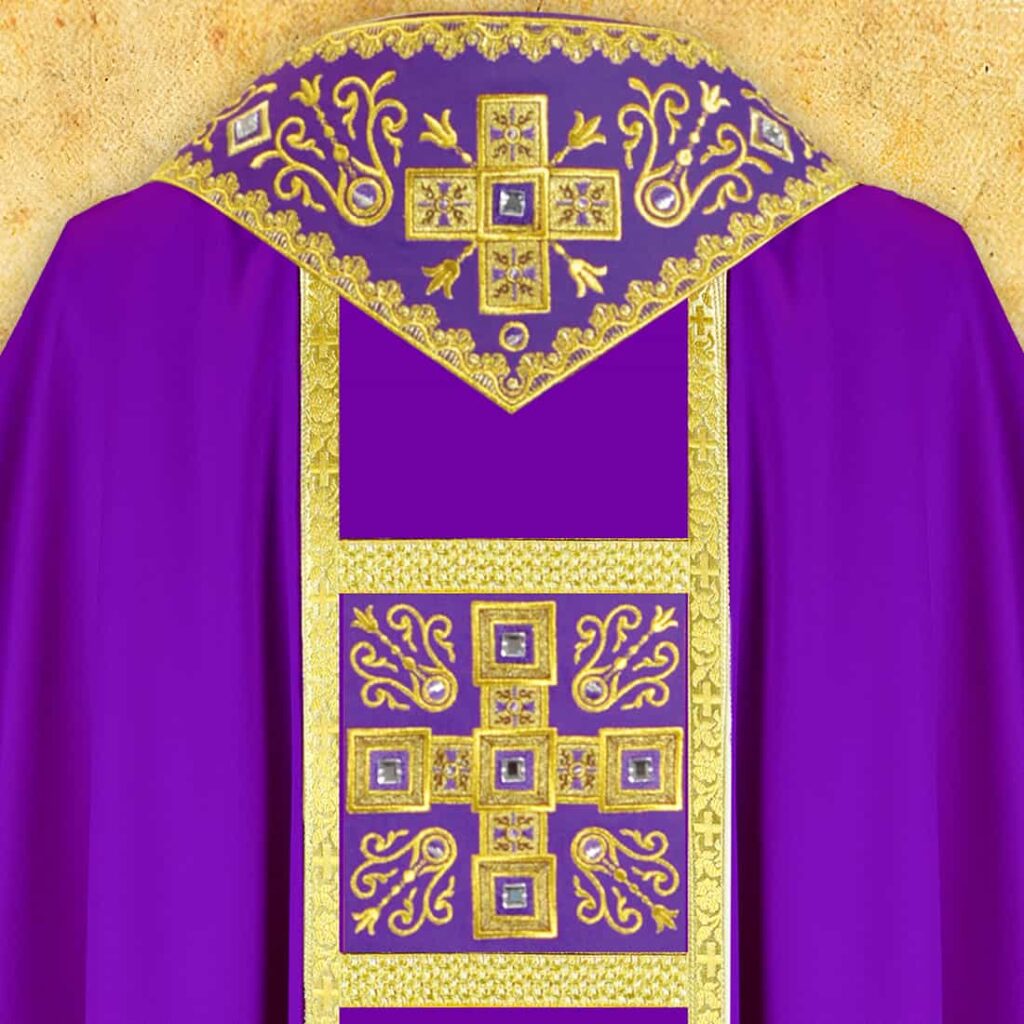 Casula ricamata liturgica