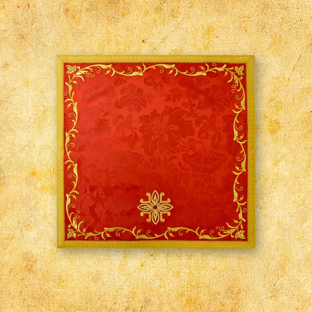 Velo per calice rosso ricamato