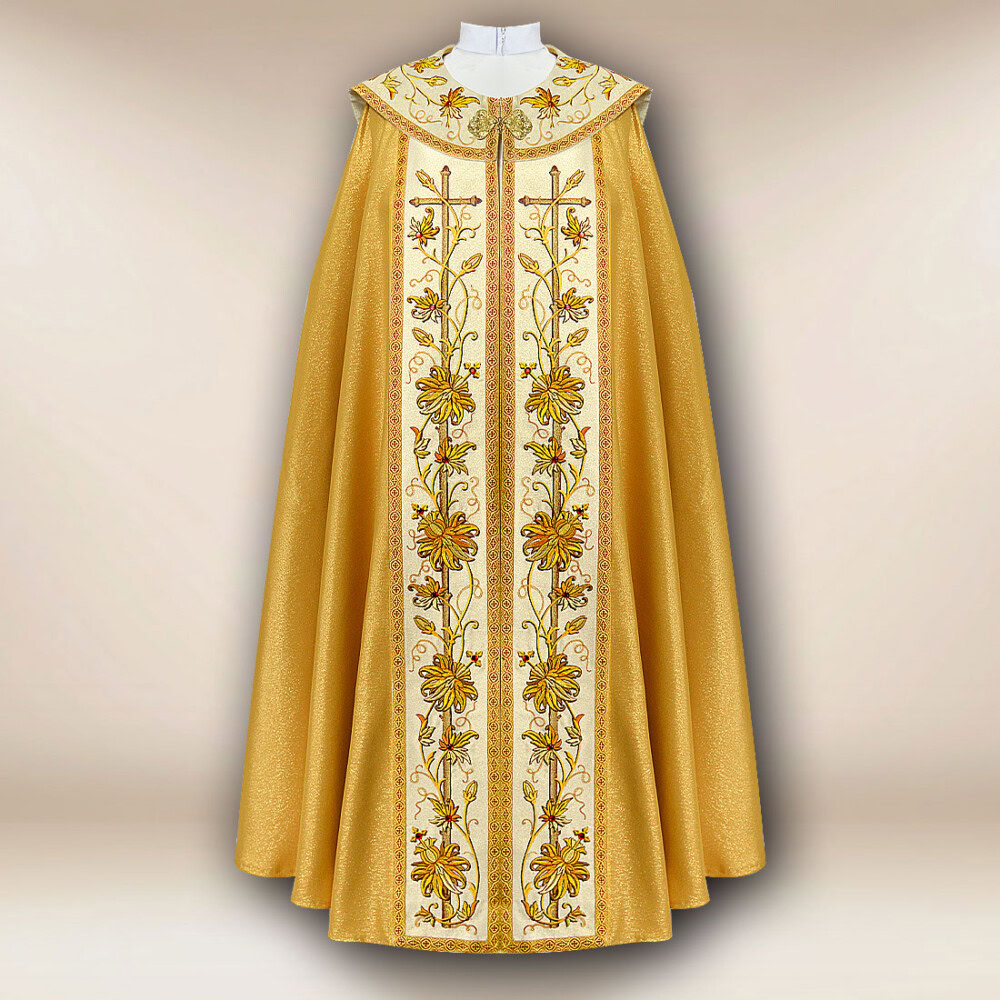 Piviale ricamato in oro