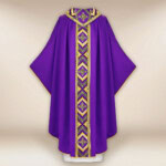 Casula ricamata viola