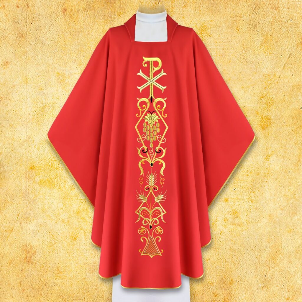Casula liturgica con motivo PX rosso