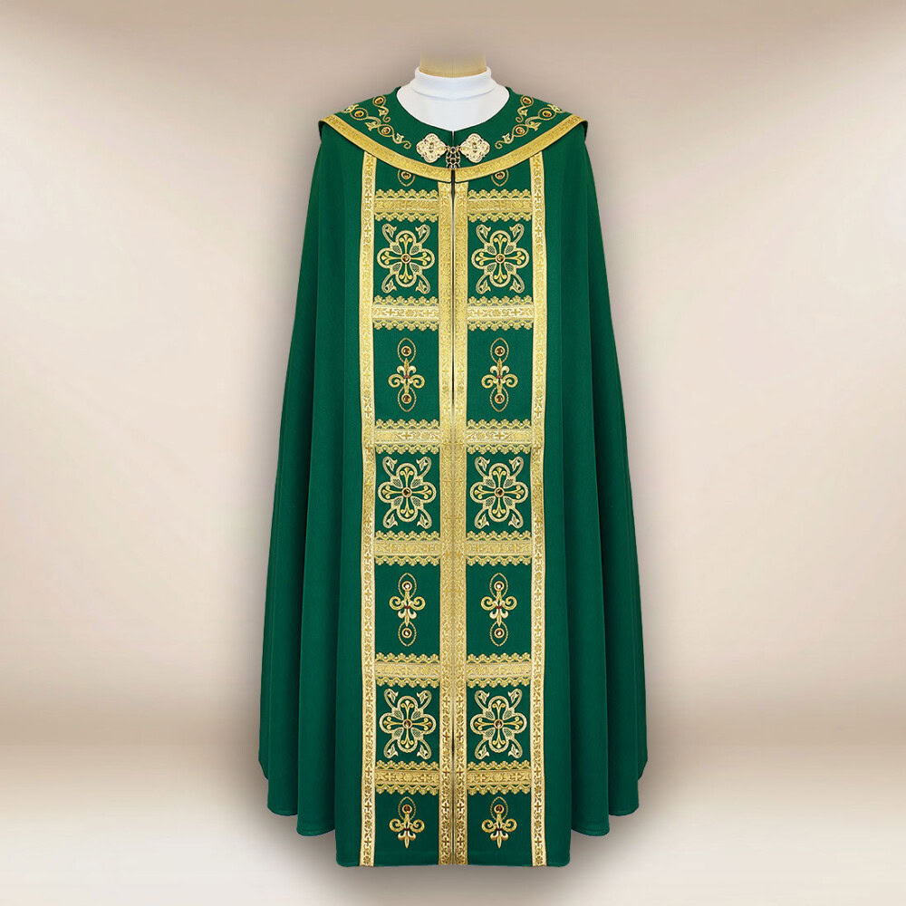 Piviale liturgico ricamato verde