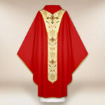 Casula liturgica ricamata Famiglia Ulmów