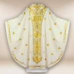 Casula ricamata con l'immagine di San Giuseppe