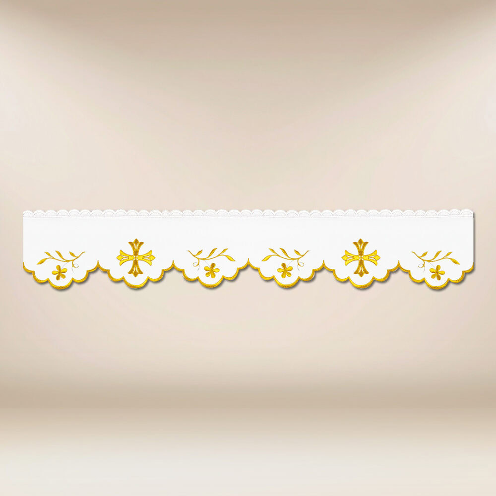 Pizzo ricamato con delicato ricamo dorato