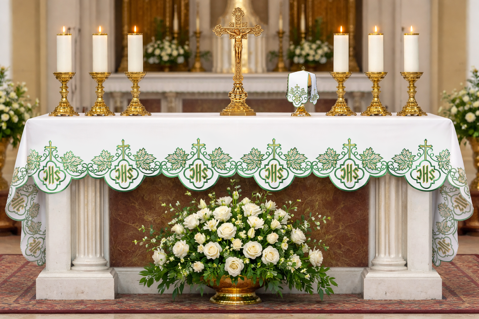 OBRUSY OŁTARZOWE — TRADYCJA, FUNKCJA I WSPÓŁCZESNA ESTETYKA