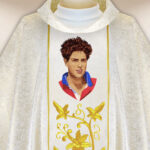 Casula ricamata San Carlo Acutis