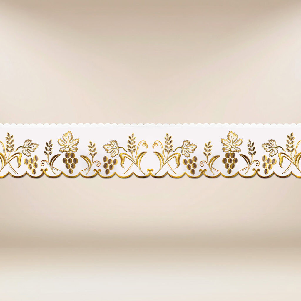 Pizzo ricamato sacro