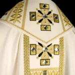 Casula liturgica ecru ricamata