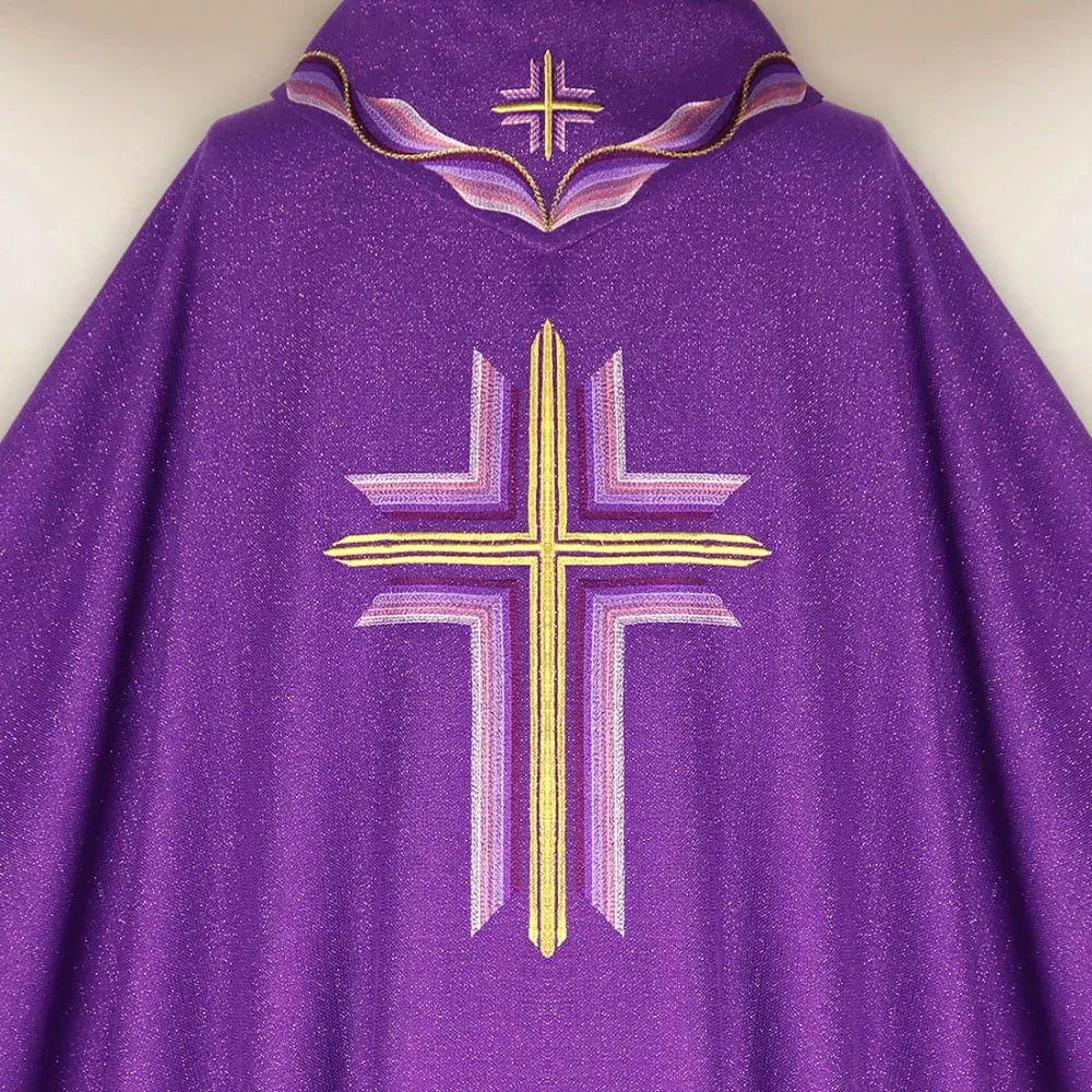 Casula ricamata viola