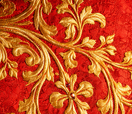 ornat haftowany czerwony Ignis Sanctus haft złotą nicią