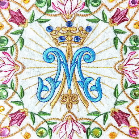 Palla ricamata mariana