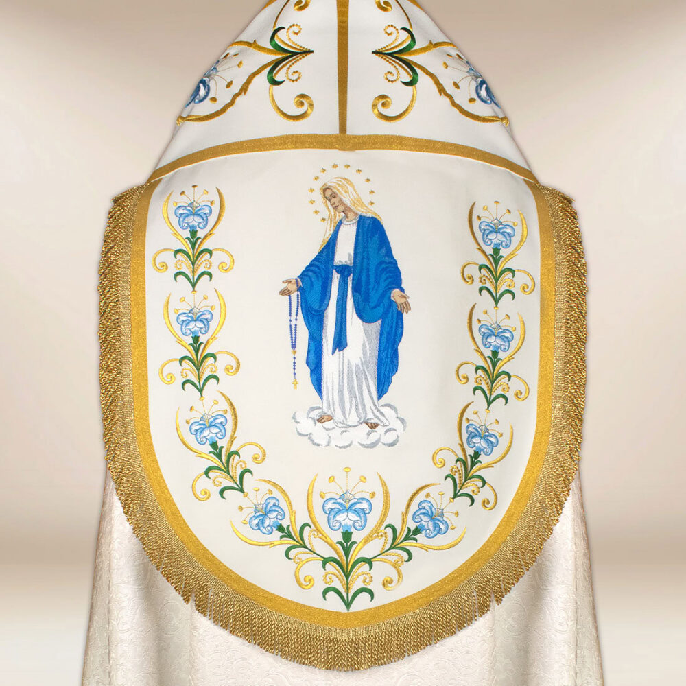 Kapa haftowana “Matka Boża Różańcowa”