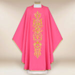 Casula ricamata liturgica rosa