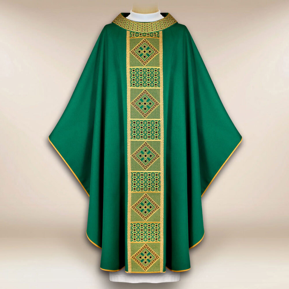 Casula liturgica verde ricamata