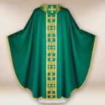 Paramento liturgico verde ricamato