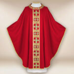 Casula liturgica rossa ricamata