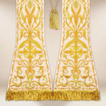 Stola ricamata romana Calice ecru