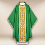 Casula ricamata verde con orphrey