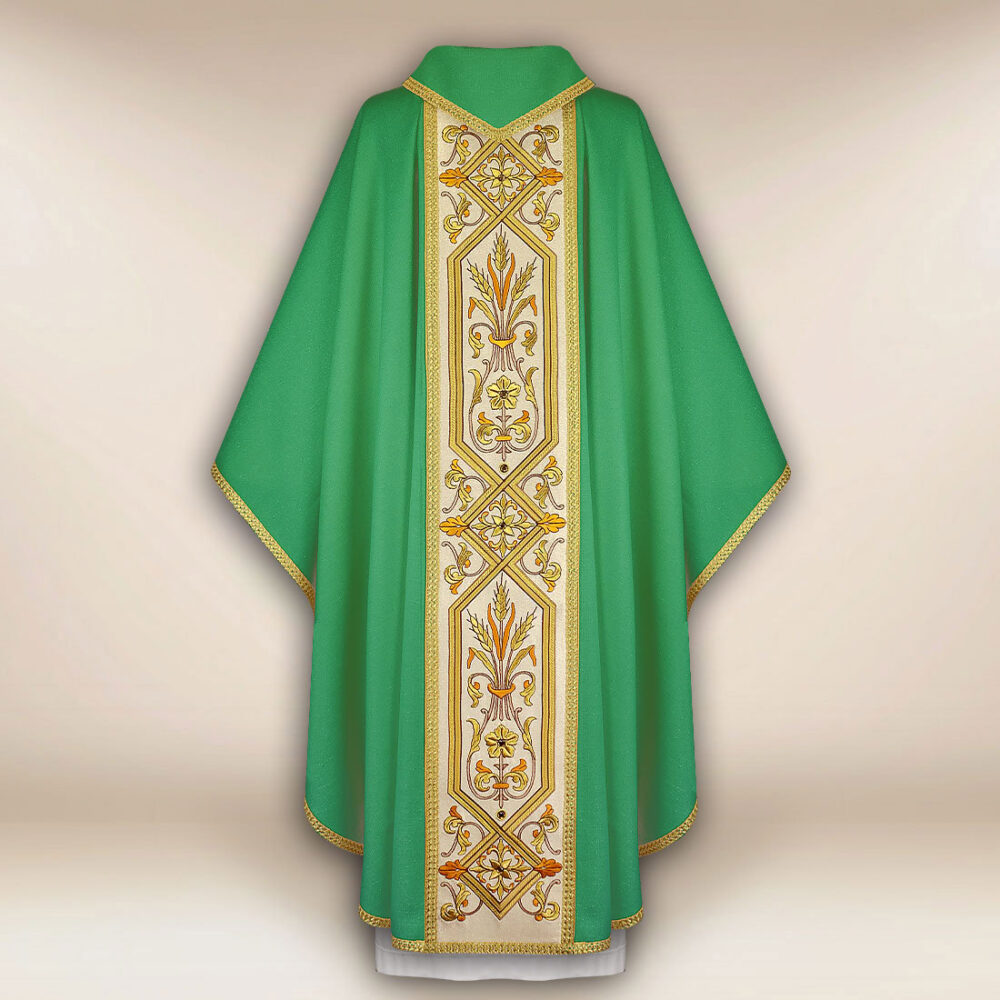 Casula ricamata verde con orphrey