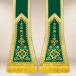 Stola romana verde ricamata