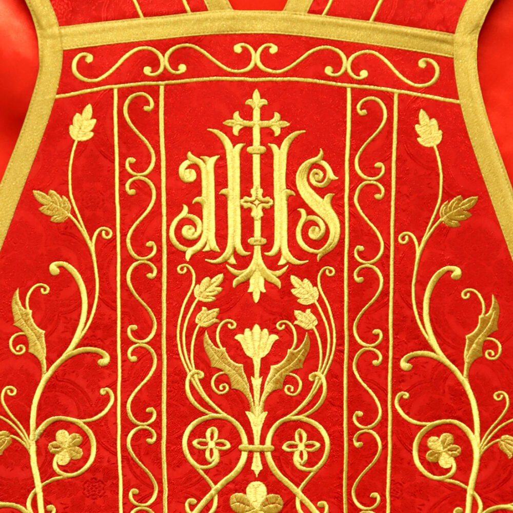 Casula romana ricamata in colore rosso