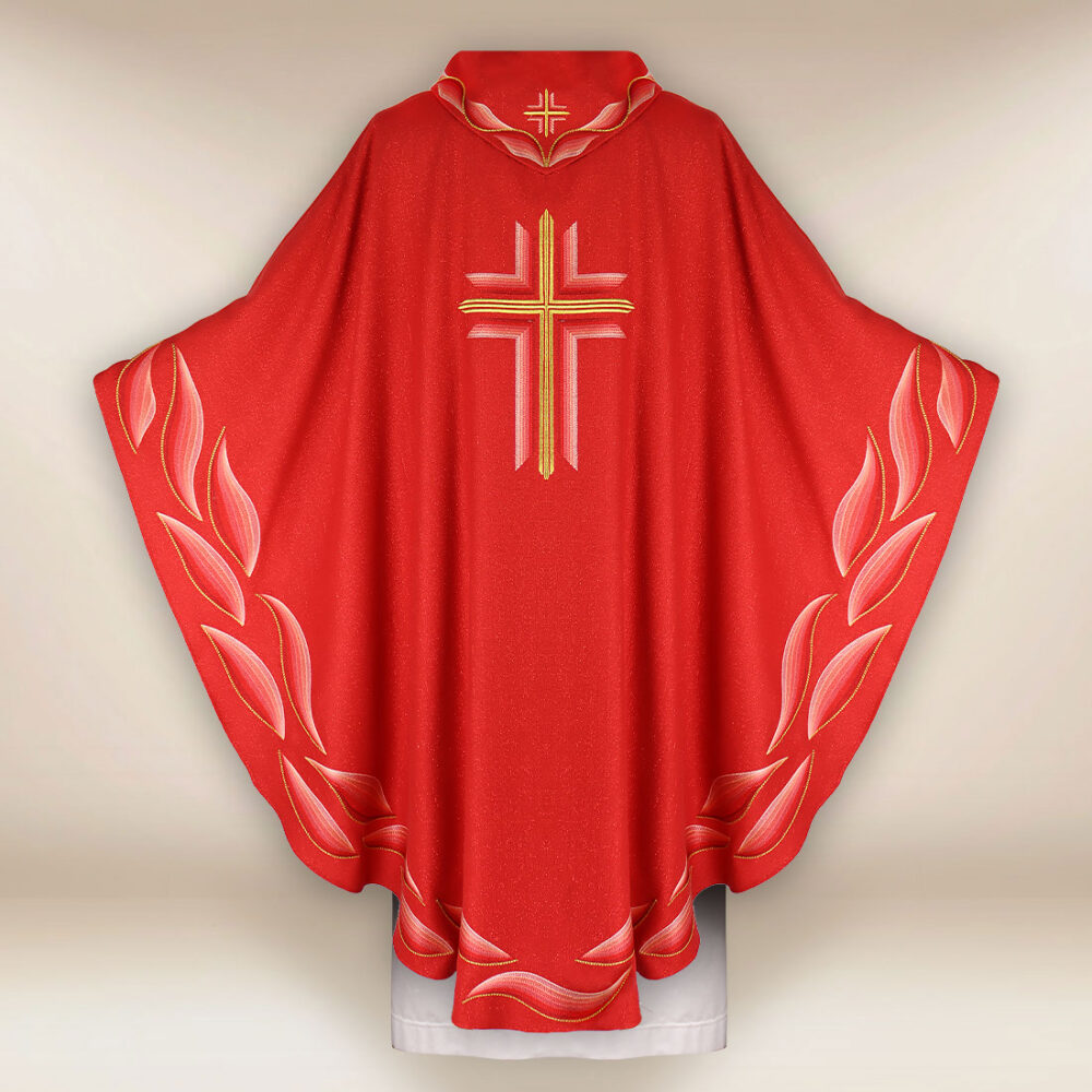 Paramento ricamato rosso